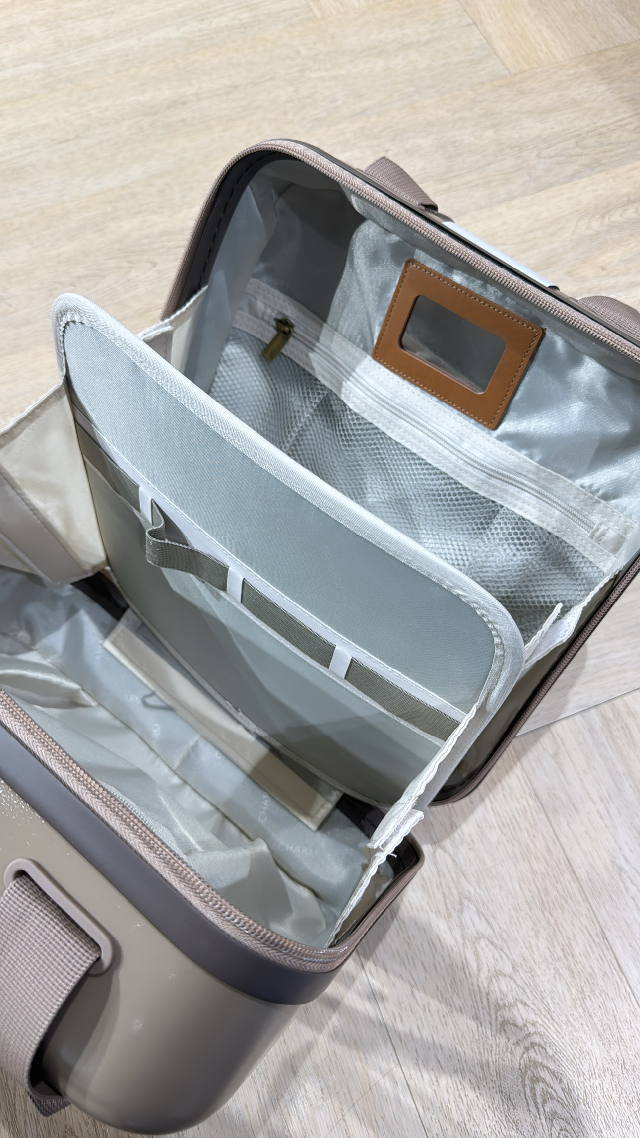 Charm London beautycase Taupe  - Afbeelding 4