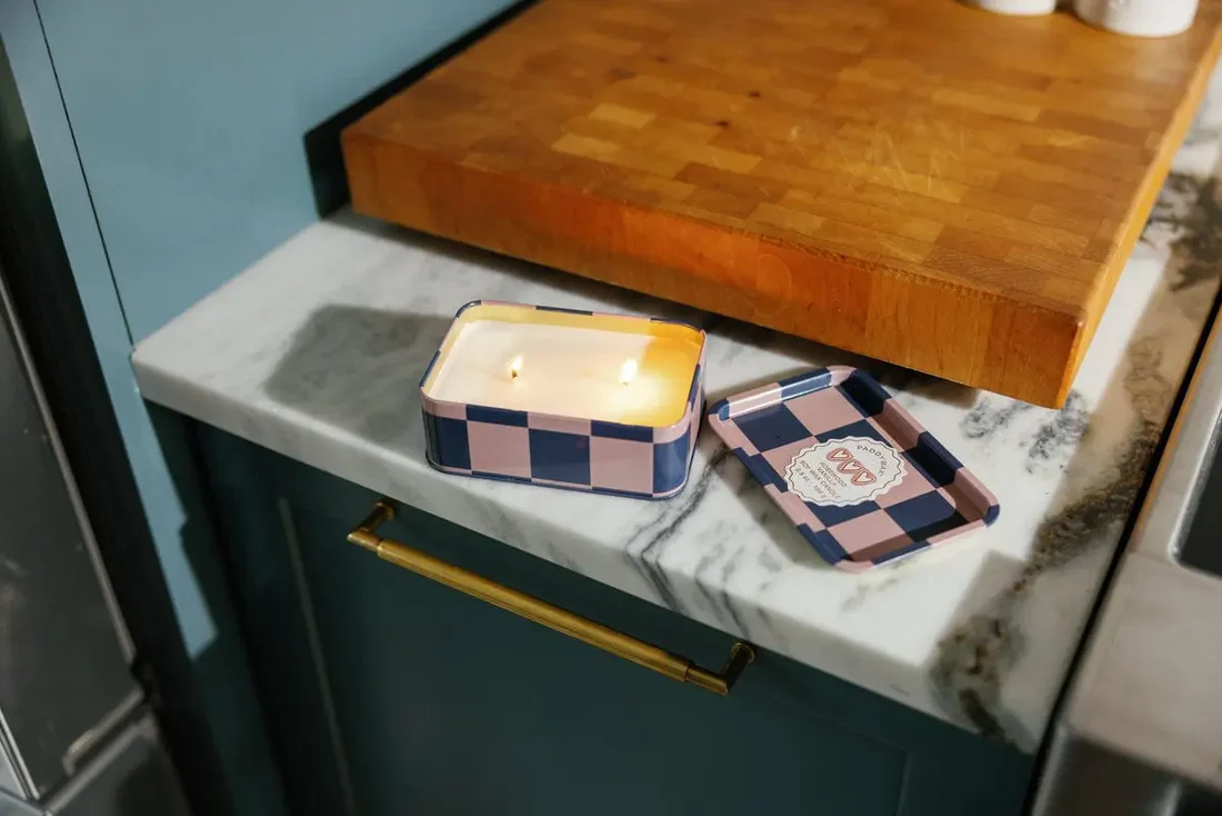 Paddywax Geurkaars in Blik | Rosewood Vanilla