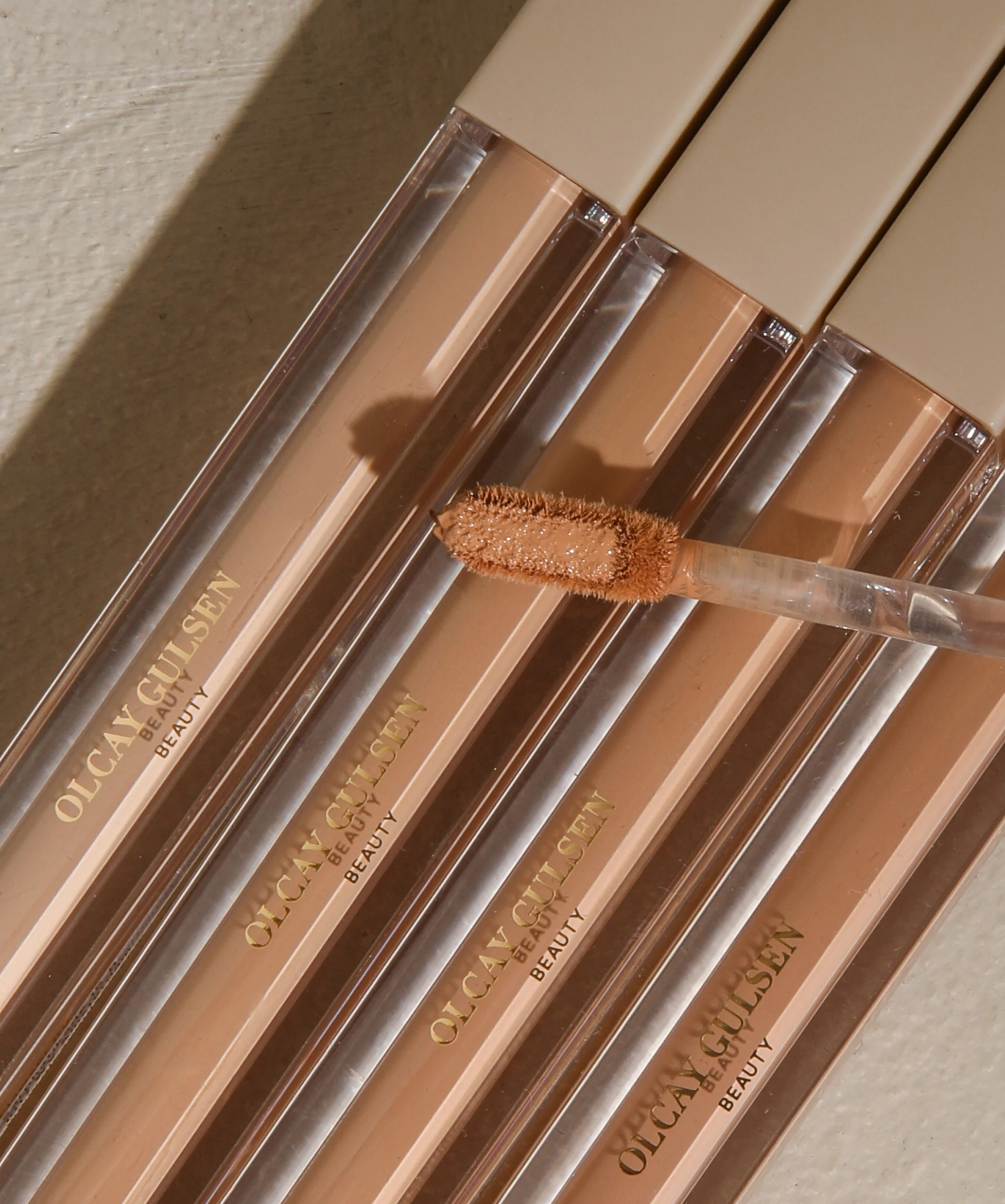 Olcay Gulsen Bright eyes lifting concealer