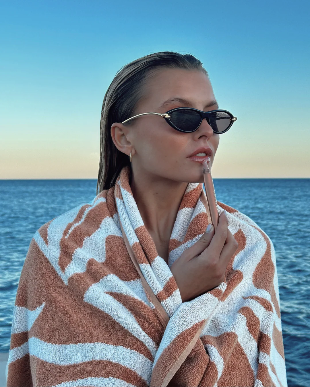 Olcay Gulsen Swirl Beach Towel - Afbeelding 2