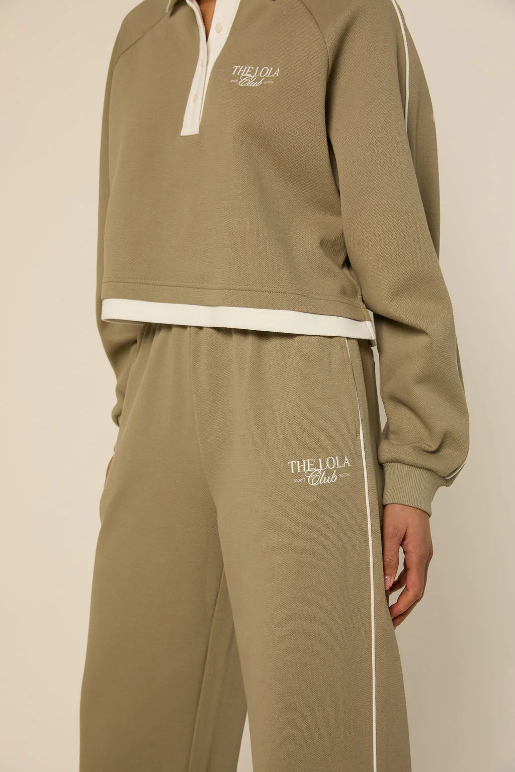 The Lola Club  Kaya Polo | Sage Green - Afbeelding 2