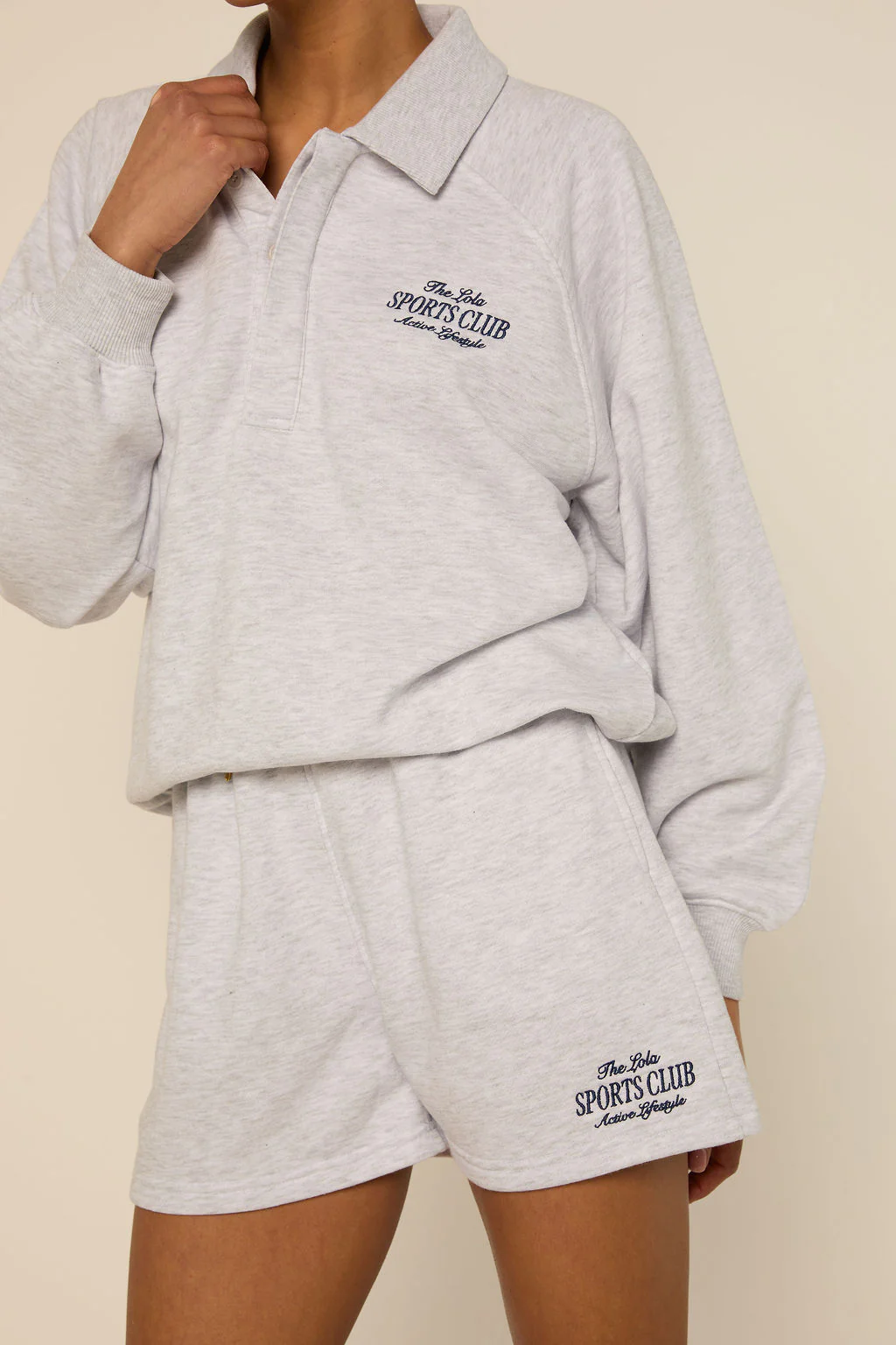 The Lola Club Alix Polo Sweater | Light Grey Melange - Afbeelding 3