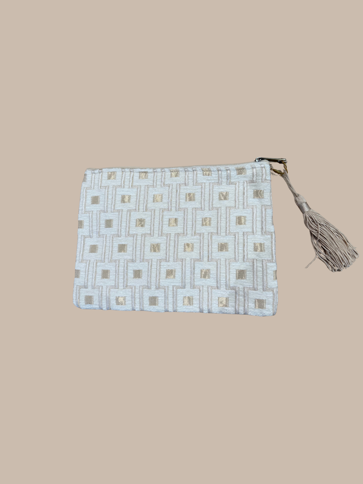 By Nyka Etui Lois - Afbeelding 2