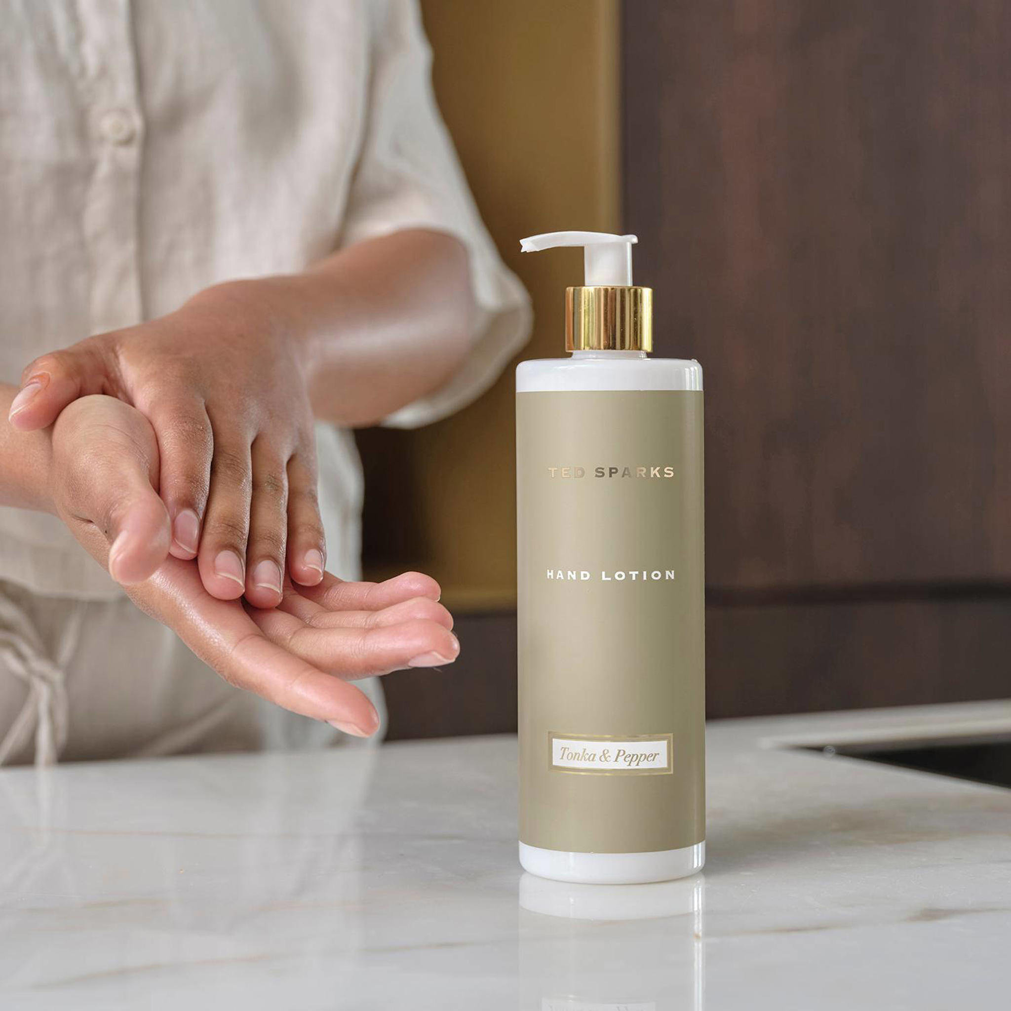 Ted Sparks Hand lotion Tonka & Pepper 