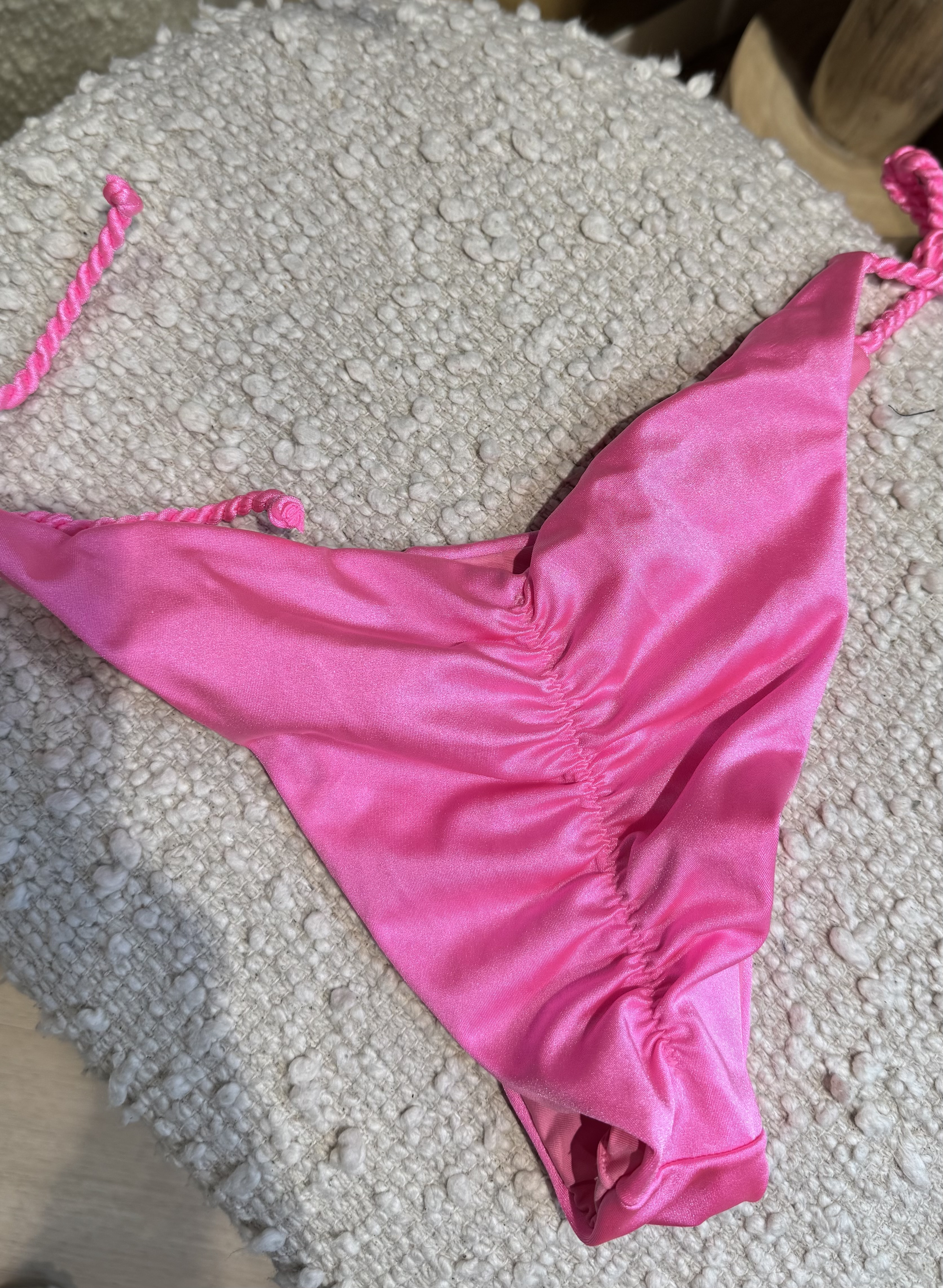 IMG_5767 Bikini met bloemen detail Licht Roze