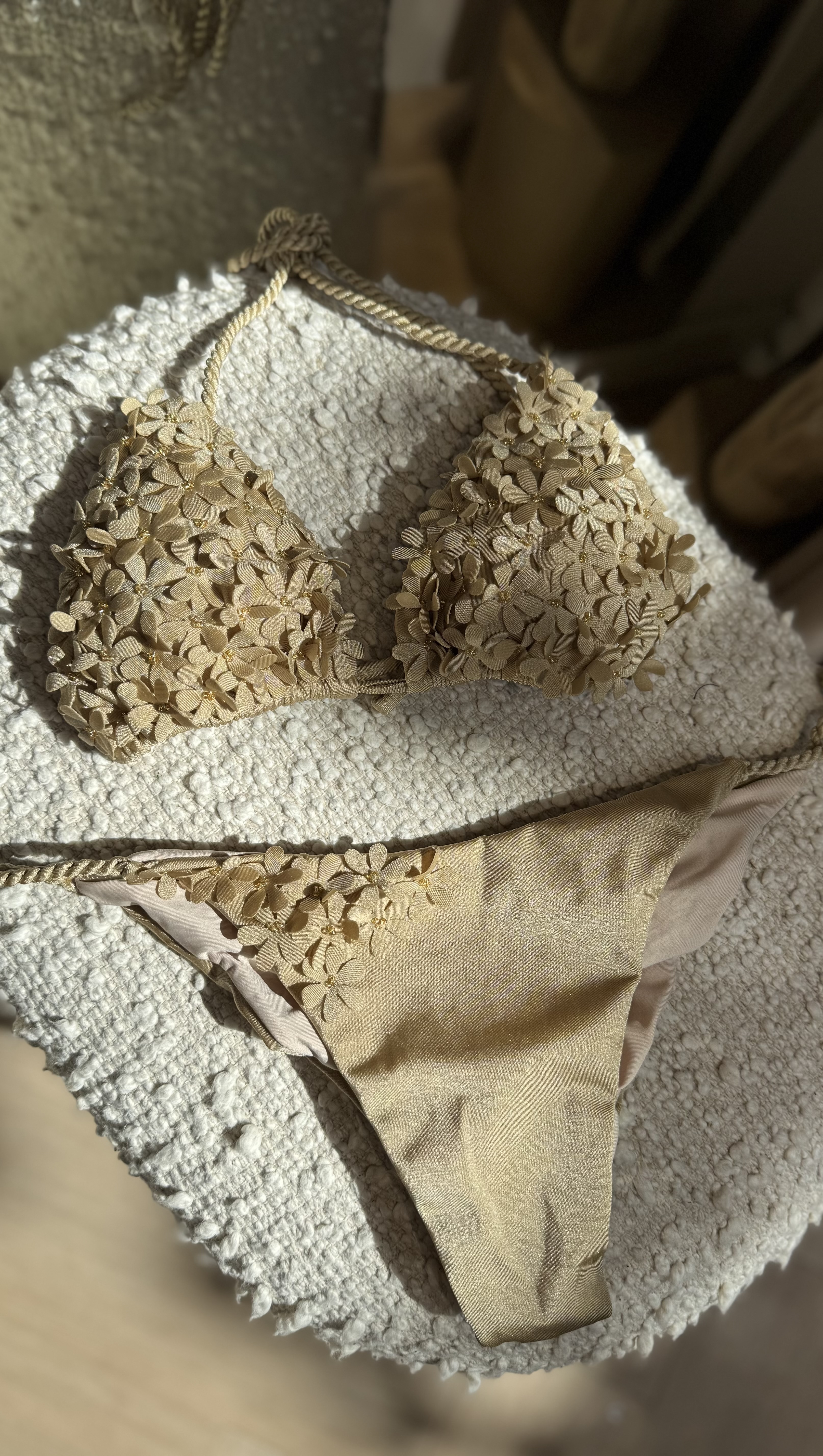 Bikini met bloemen detail Bronze