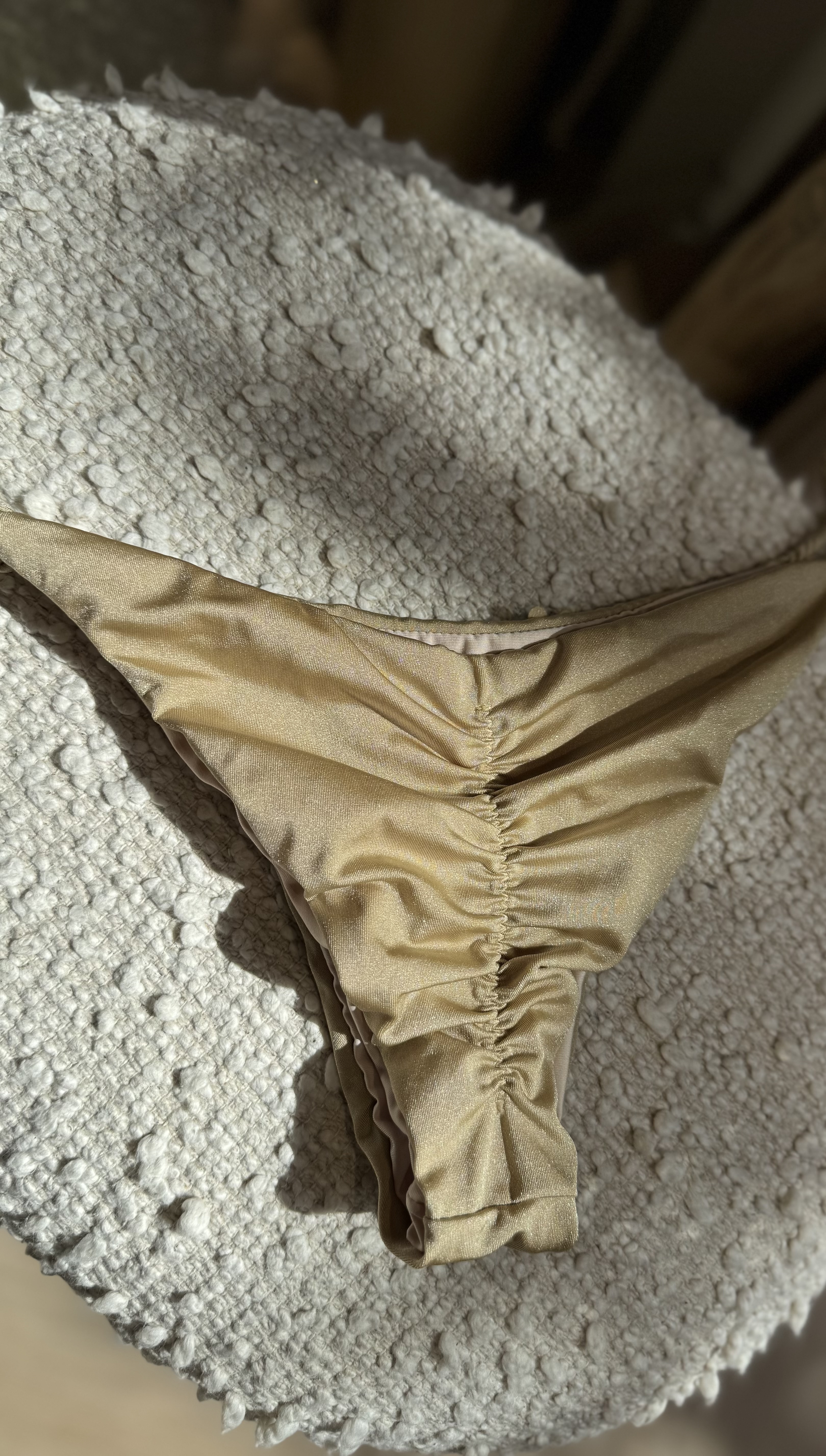 IMG_5785 Bikini met bloemen detail Bronze