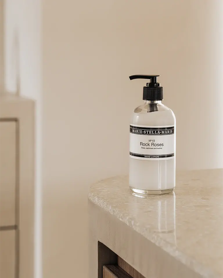 Hand Lotion 250 ml No.10 Rock Roses