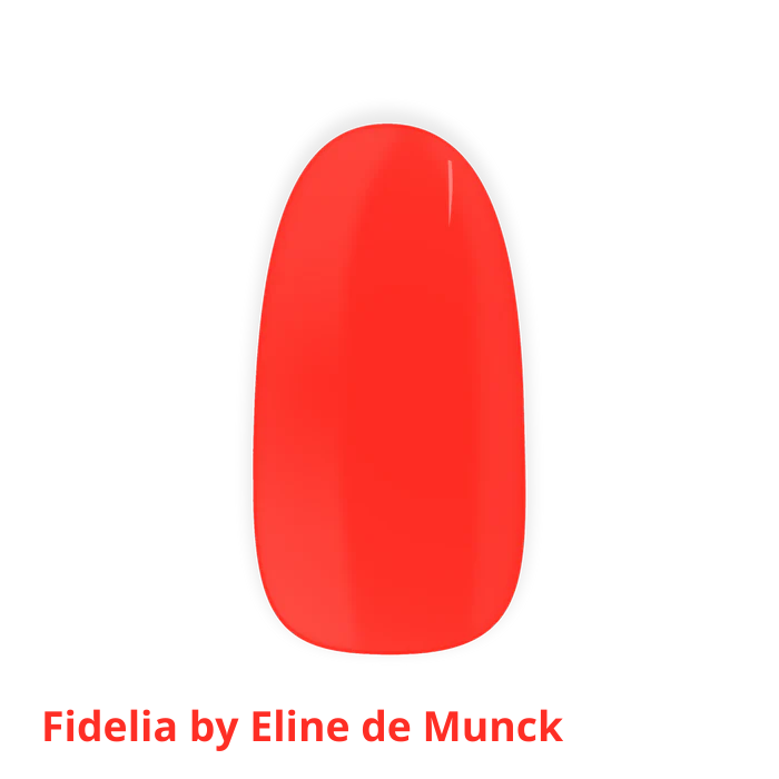 Fidelia_by_Eline_de_Munck Maniac nails manicure sets effen