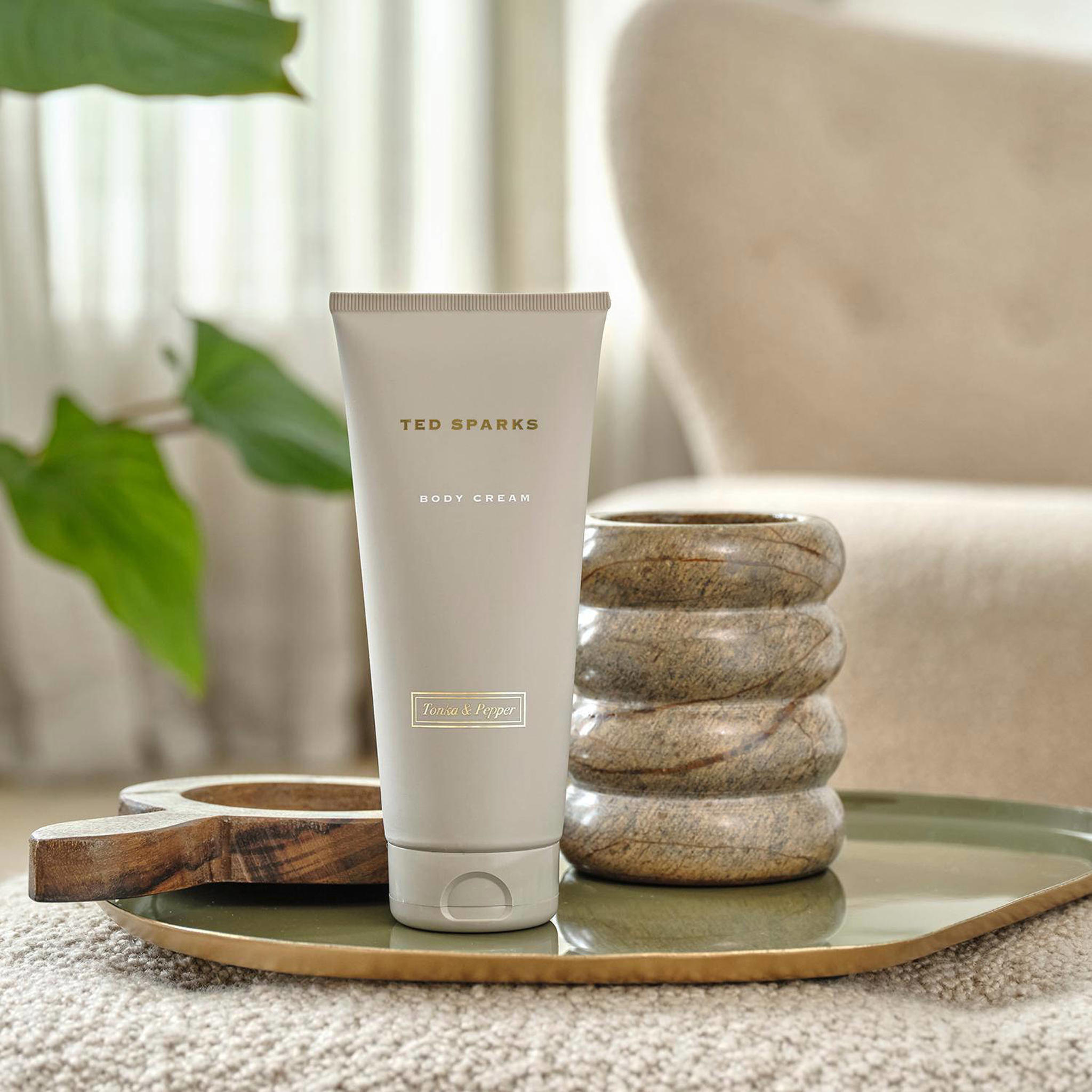 Ted Sparks body Cream Tonka & Pepper