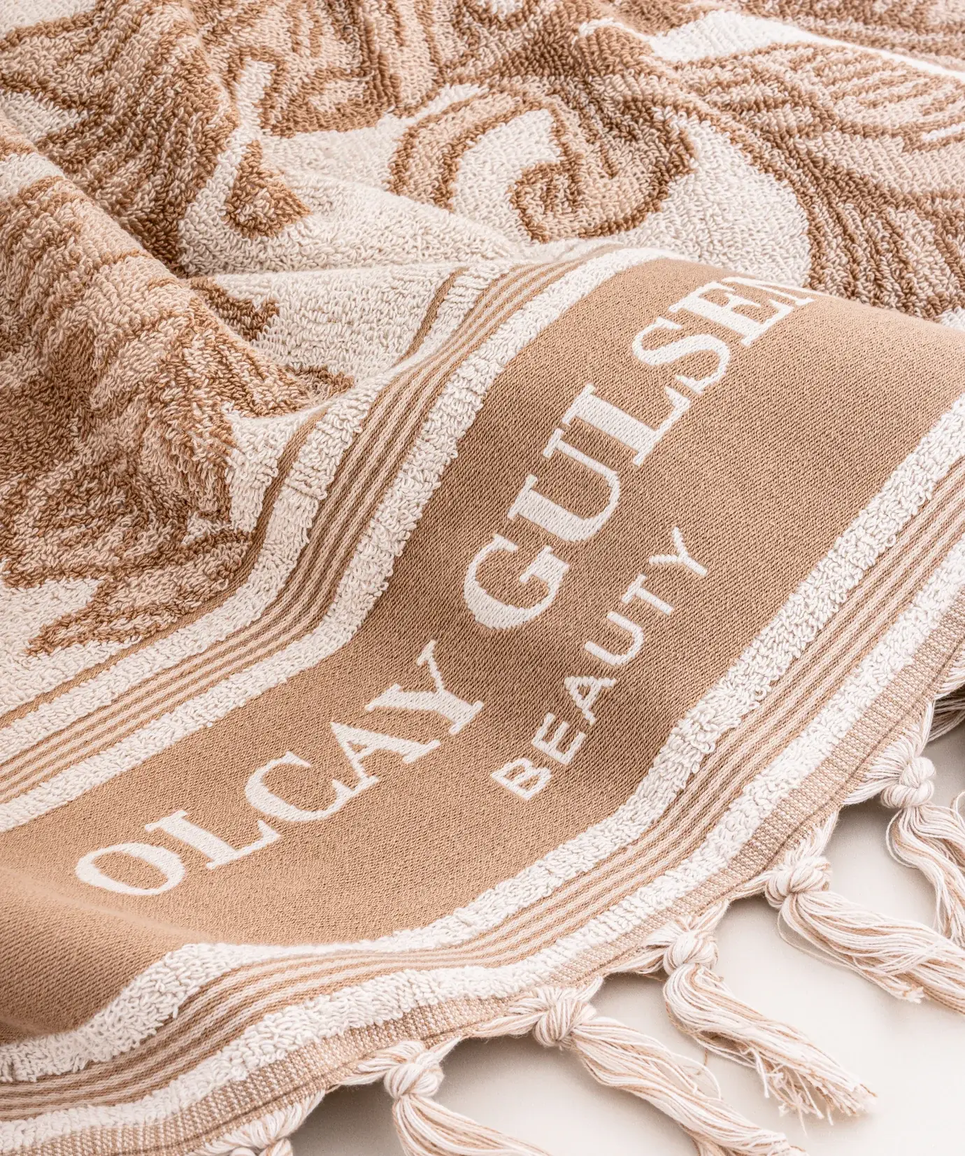 Productformaat_11_800x826_2x Olcay Gulsen TROPEZ BEACH TOWEL