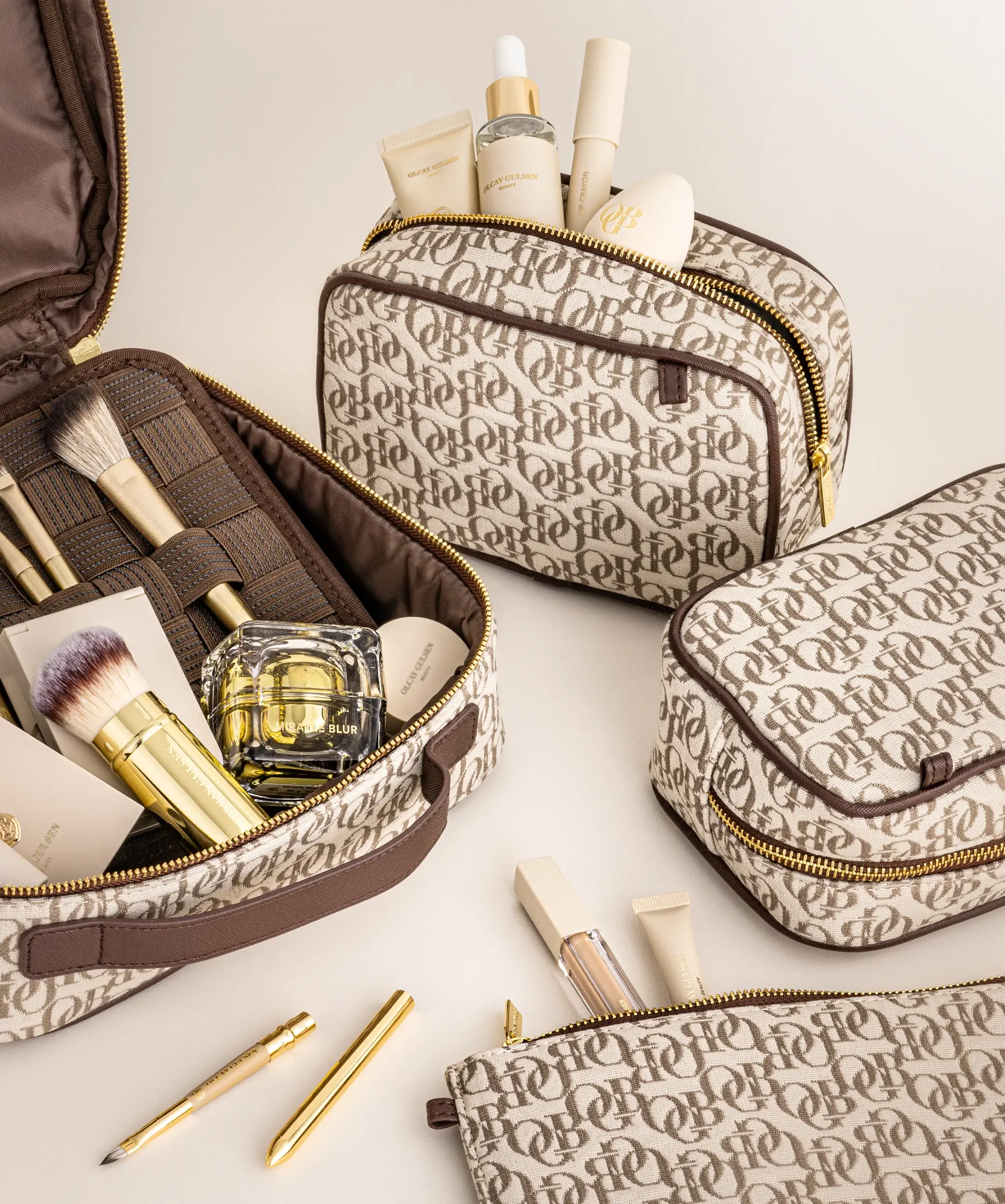 OLCAY GULSEN JACQUARD MAKEUP CASE