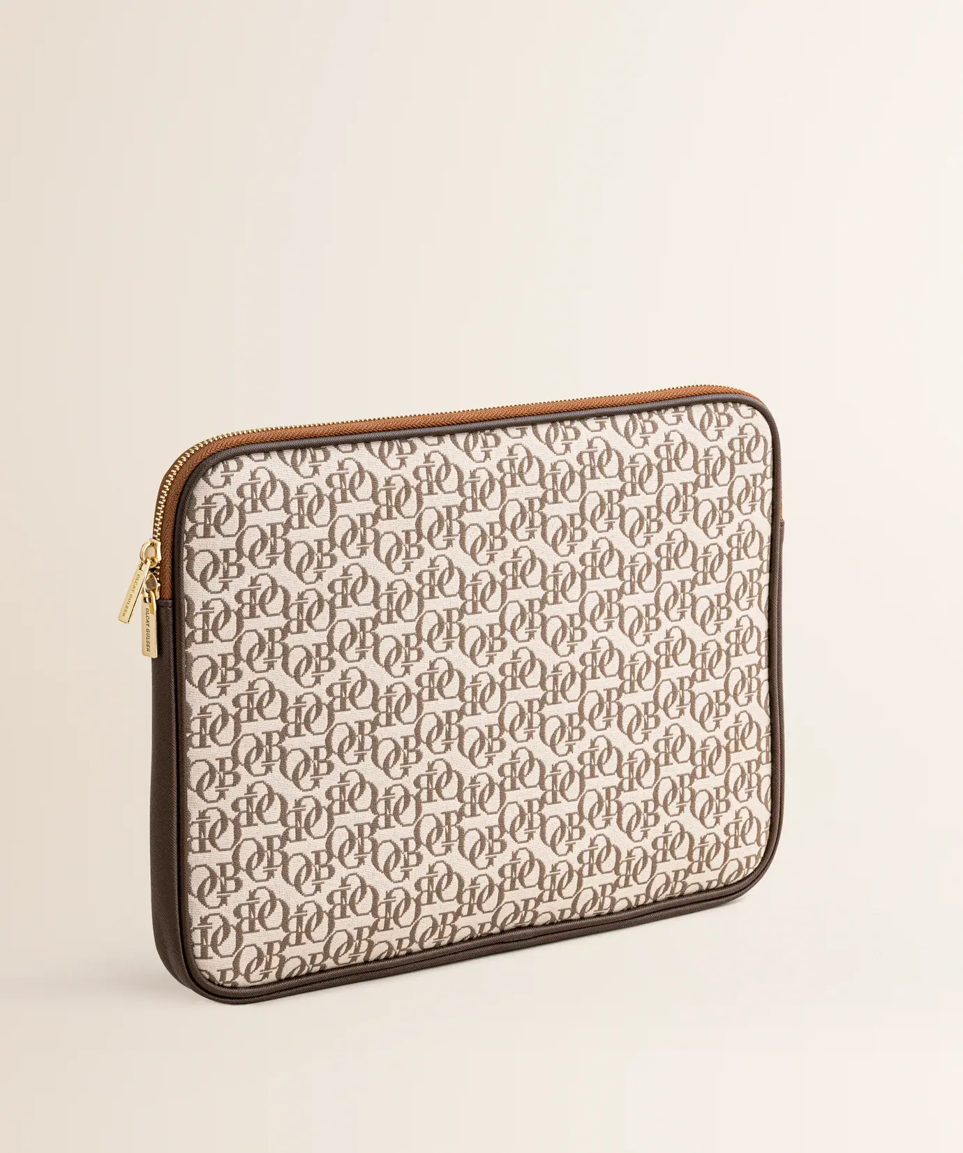 Olcay Gulsen JACQUARD LAPTOP SLEEVE