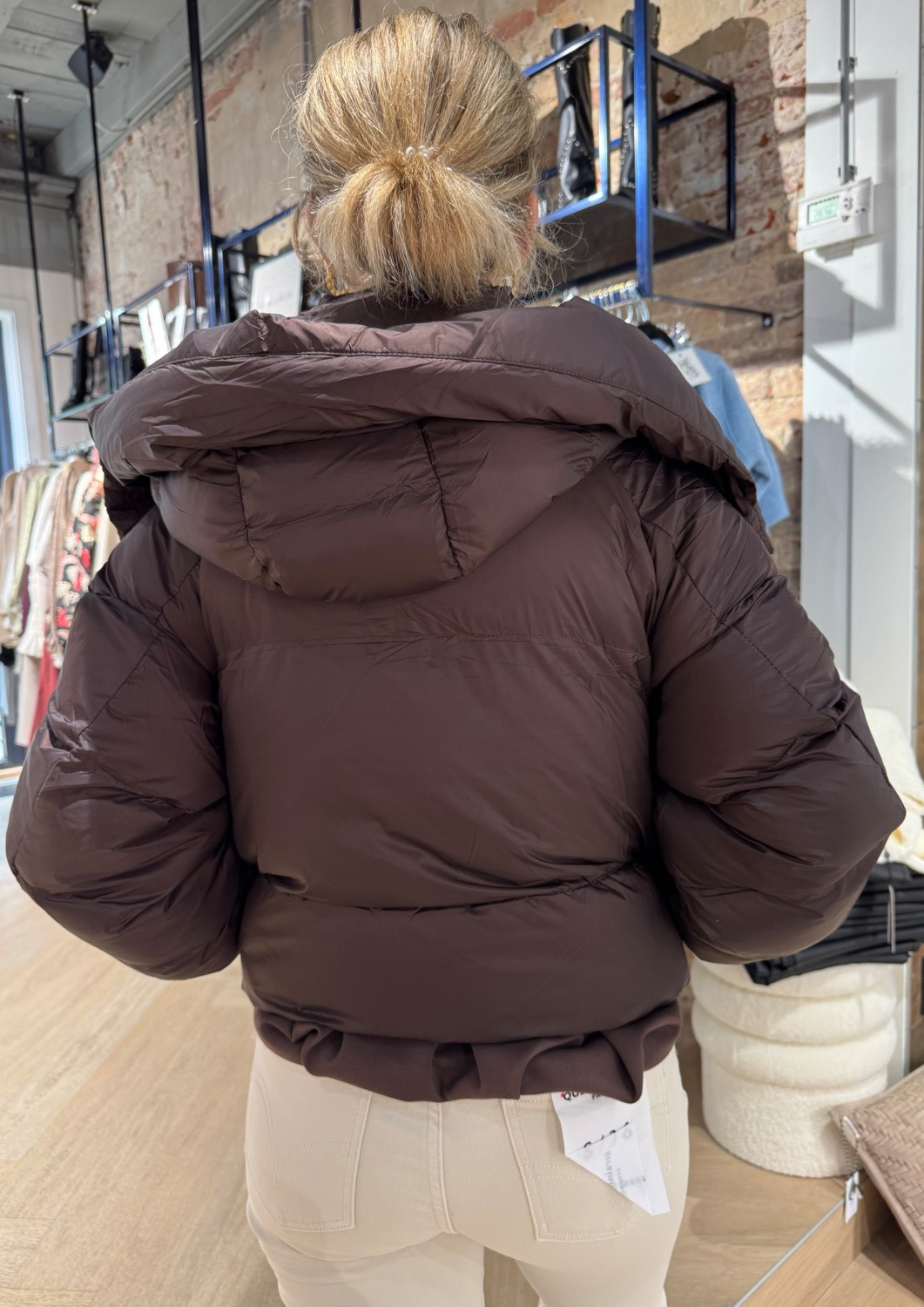 is5nuese Puffer Jas