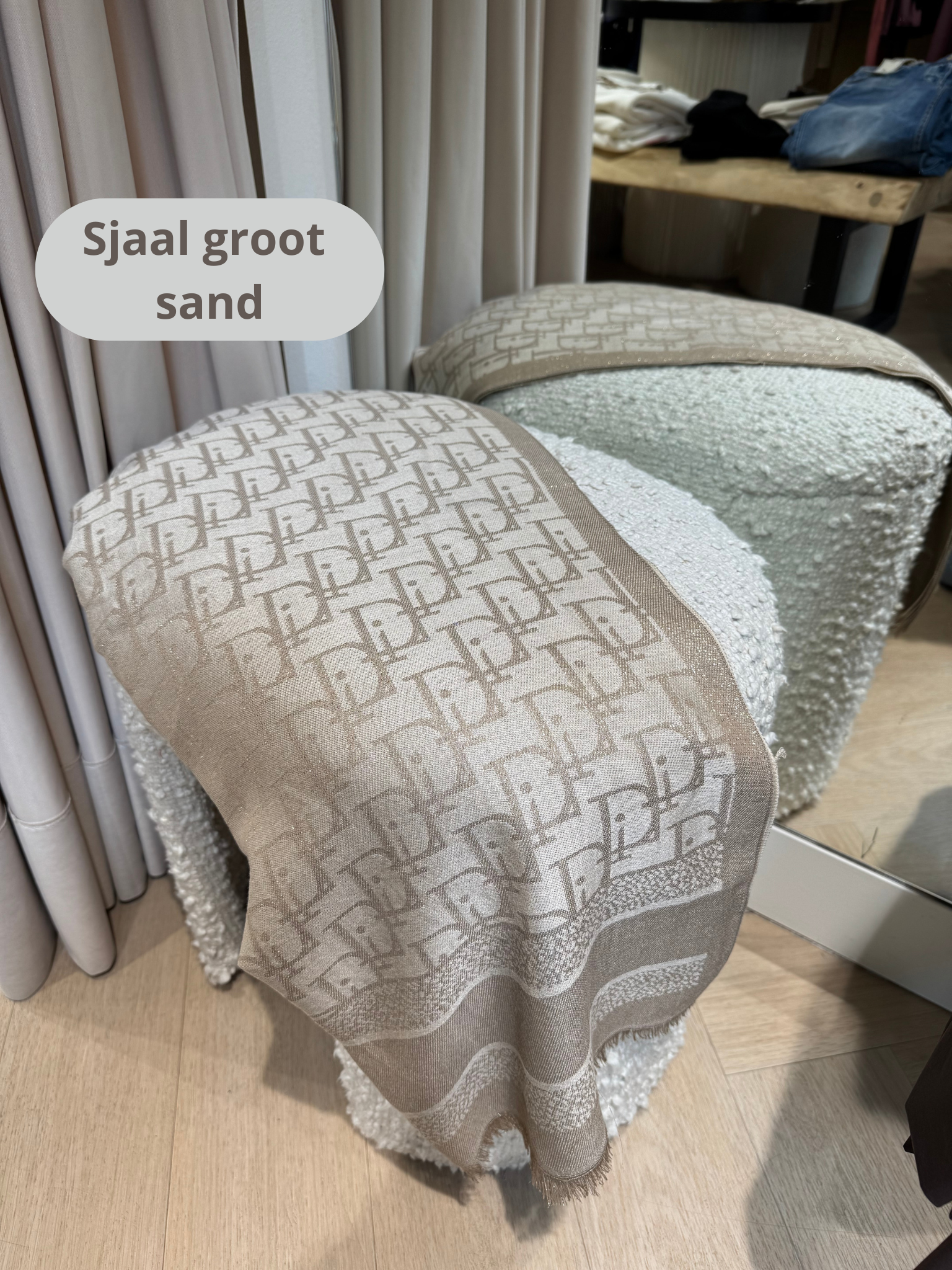 Chainpanter_5 Sjaaltjes