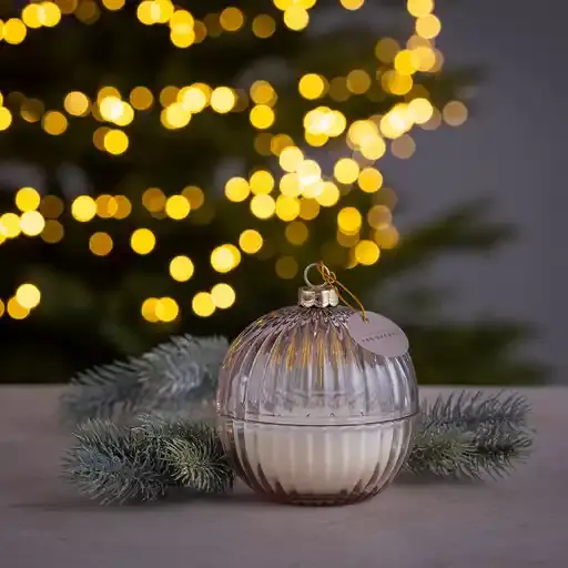 Ted Sparks Christmas Bauble Vanilla & Cedarwood