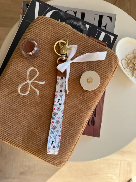 Stationery & gift Emily in Paris Keycord