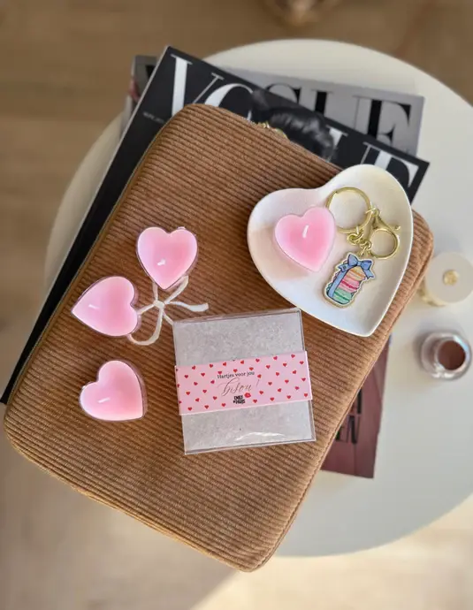 Stationery & gift Emily in Paris Waxinehartjes