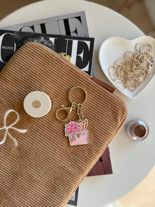 Stationery & gift Emily in Paris | Keychain Designer bag